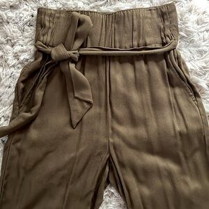 ZARA HIGH WAISTED KHAKI PANTS